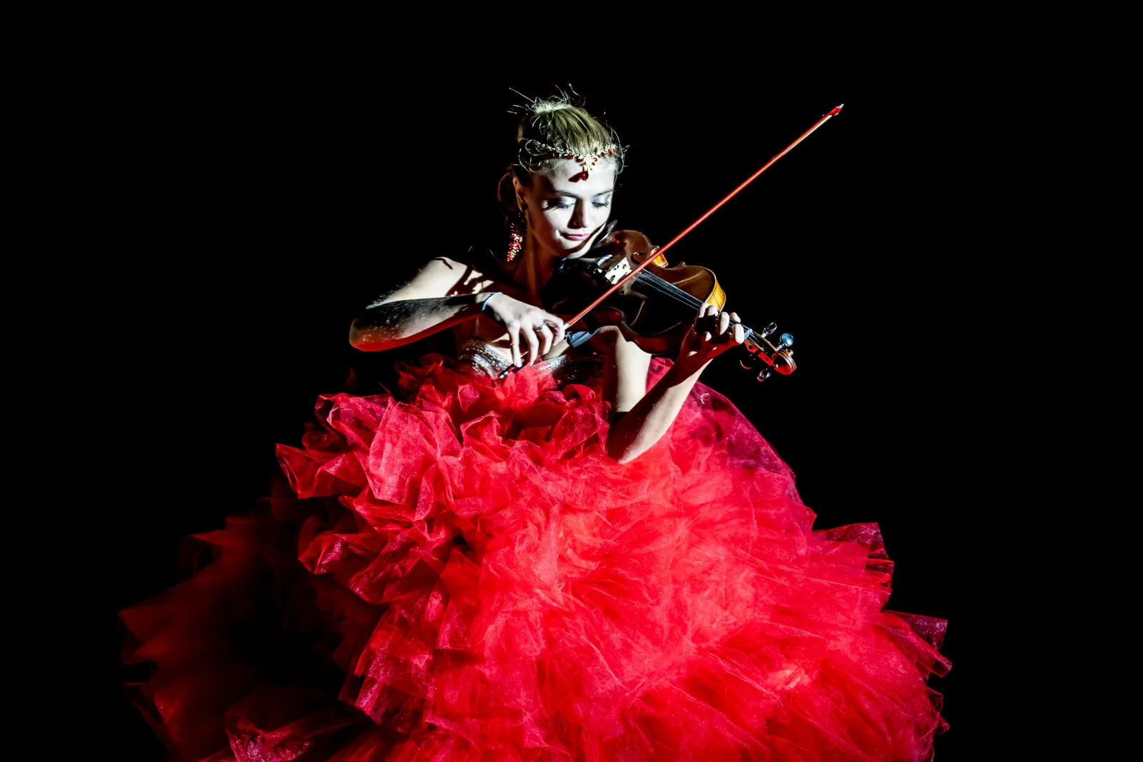Il violino in rosso